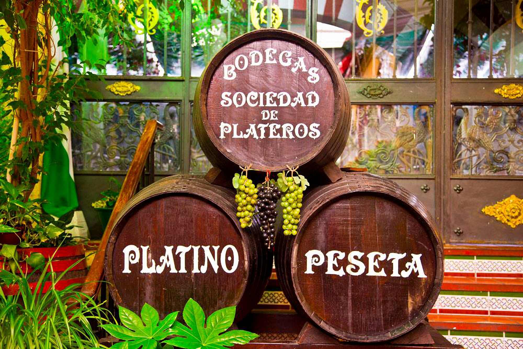 Barriles del Restaurante en Córdoba Sociedad Plateros Maria Auxiliadora