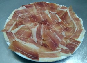 Jamon de Bodega adaptado sin gluten para celiacos para comer Cordoba Restaurante Sociedad Plateros Maria Auxiliadora