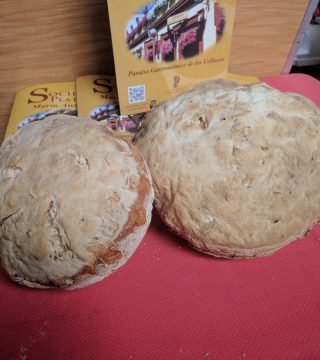 Pan de kilo sin gluten del Restaurante Sociedad Plateros Maria Auxiliadora 03